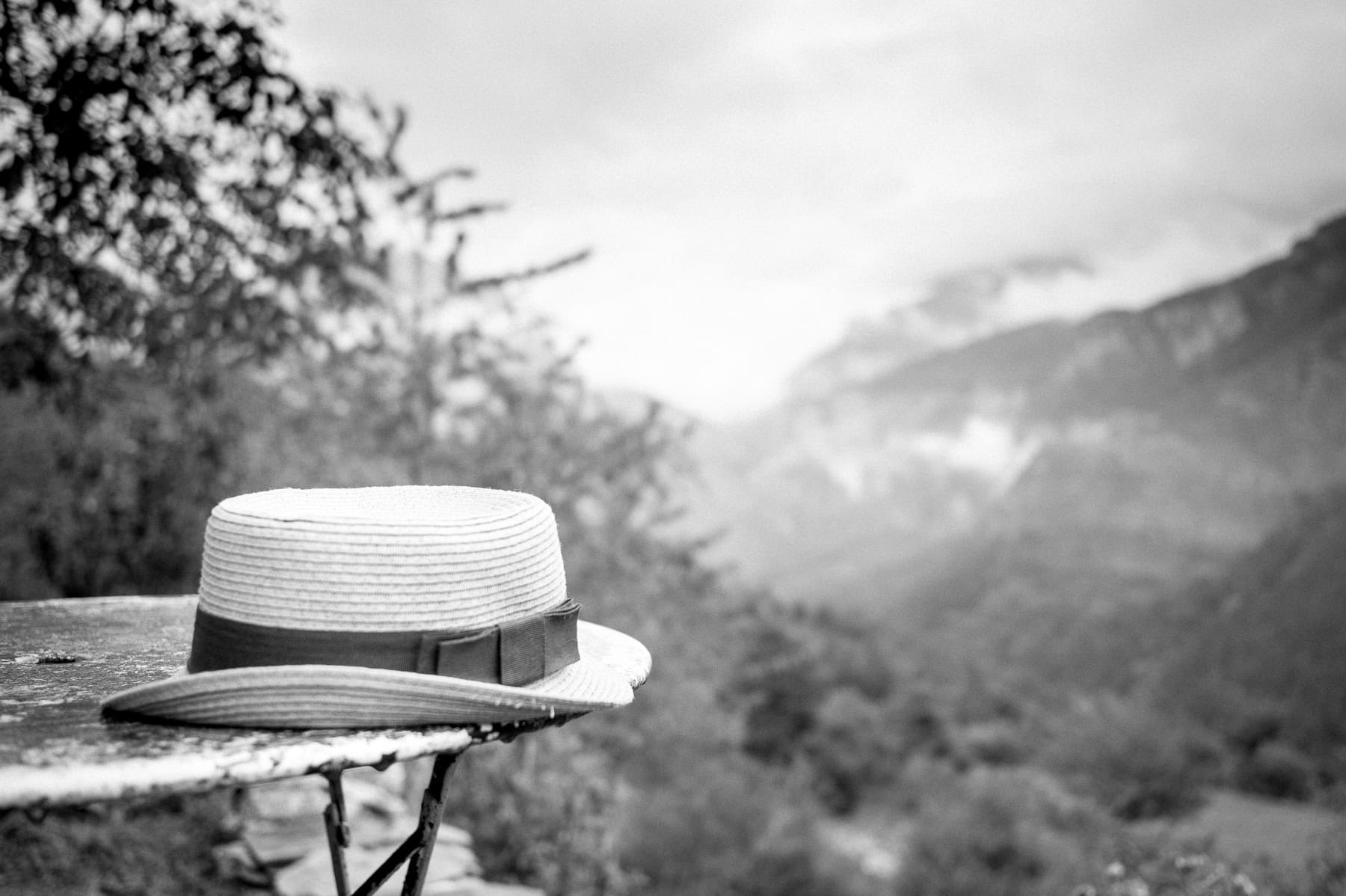 Chapeau, Instant, Leica Monochrom, Noir et blanc
