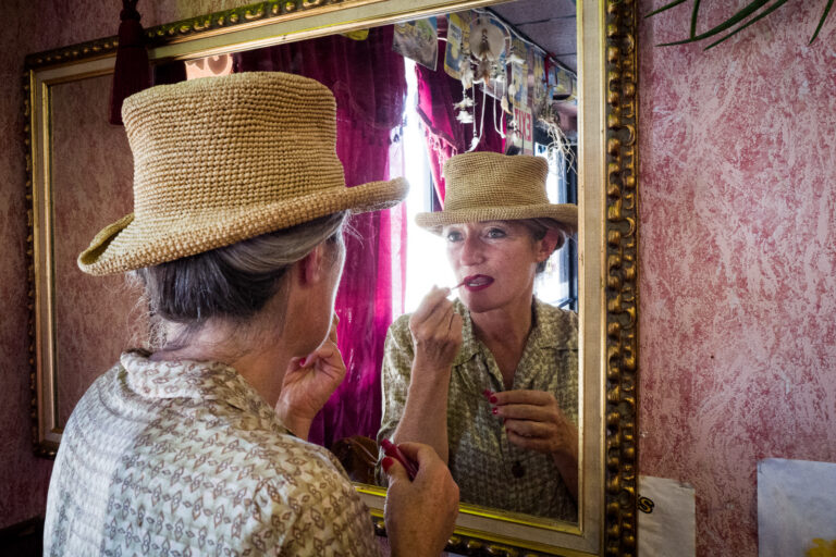 Leica Q, Portrait